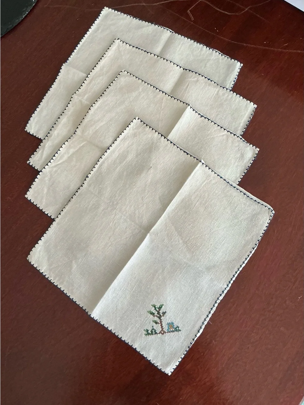 Vintage Hand-Embroidered Linen Napkins 11